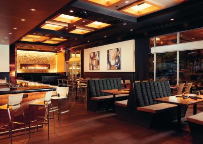 Bar and Dining Room 1