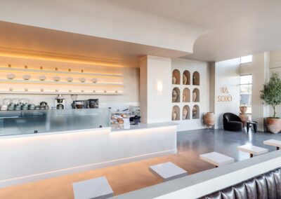 Service Bar